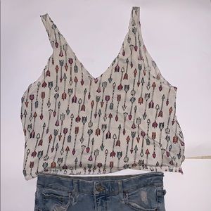 URBAN OUTFITTERS GRAPHIC TANK TOP